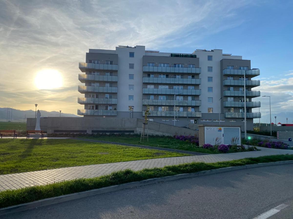 Moderny Apartman S Vyhladom Na Vysoke Tatry Poprád Kültér fotó